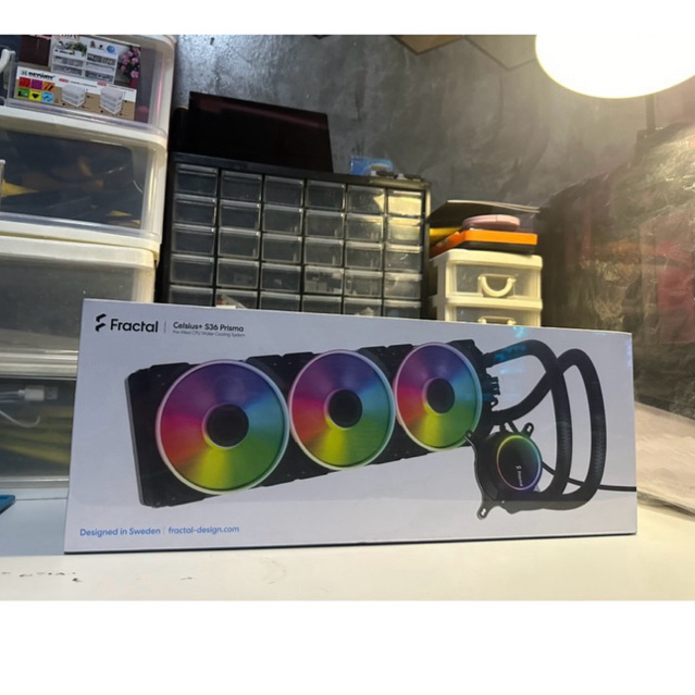 Fractal Celsius+ S36 Prisma