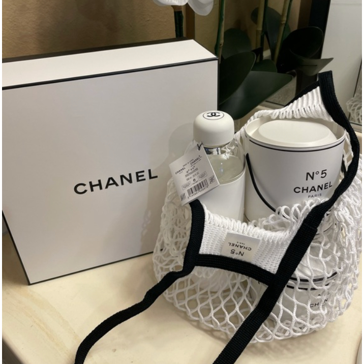 Chanel mesh Bag. กระเป๋าผ้าตาข่าย Collection Chanel Beauty Chanel Factory 5 Collection