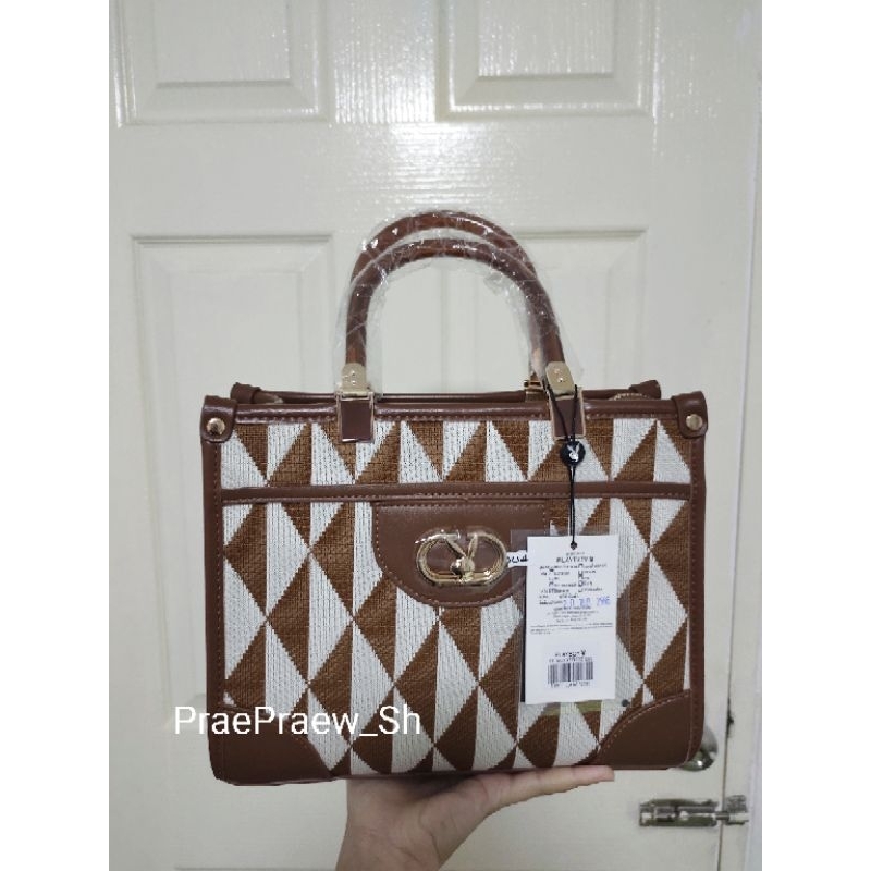 Playboy กระเป๋าสะพายข้างผู้หญิง ของแท้มือสอง รุ่น ST-B233PB522 สีน้ำตาล