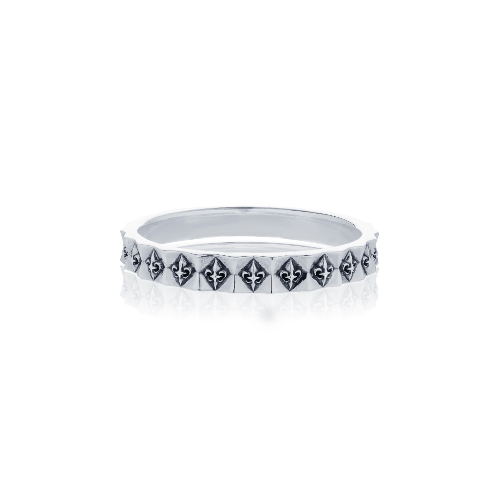 Micro Fierce-de-lis Ring PM แหวนเงินแท้ 925 ขึ้นงานมือสไตล์ยุคกลางยุโรปสุดดุดัน ลายดอกลิลลี่แห่งราชวงศ์ในยุโรป