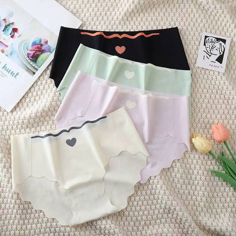 พร้อมส่ง!กางเกงในผ้าฝ้าย รูปหัวใจน่ารัก F