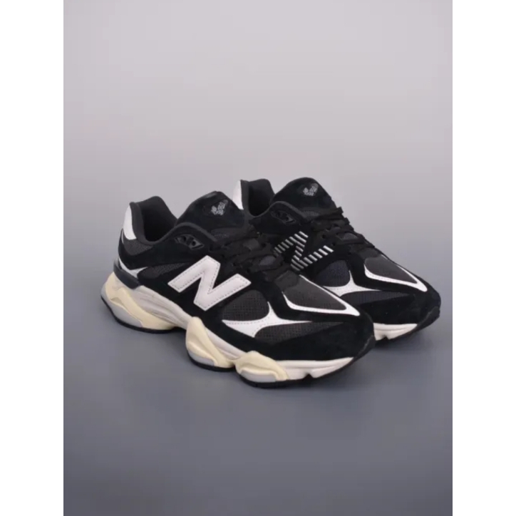New Balance NB 9060 ขาว - ดำ ของแท้ 100 % รองเท้าผ้าใบ รองเท้าผ้าใบ