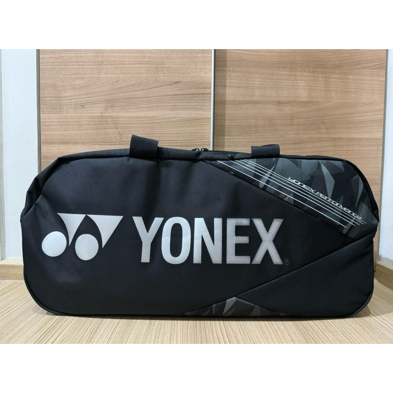 (ไม่แท้) กระเป๋า YONEX BA92231WEX มือสอง
