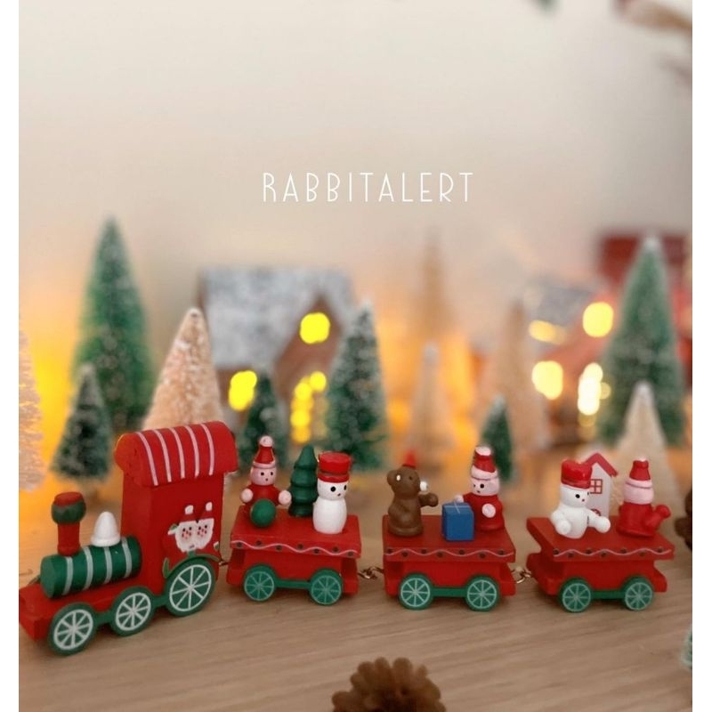 รถไฟไม้ ตีมคริสต์มาส มี5แบบให้เลือก สินค้าพร้อมส่ง