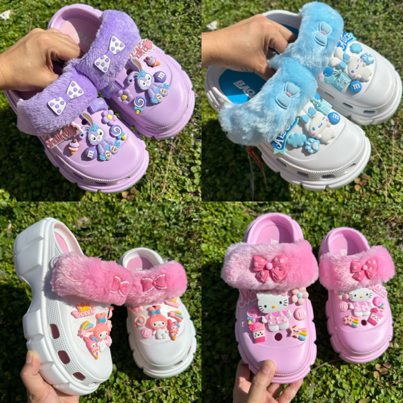 พร้อมส่ง (แนะนำให้ลดลง 1 size นะคะ)รองเท้าหัวโต รองเท้าบาโอจิ ทรงรถถัง รองเท้าแฟชั่น ติดการ์ตูนสวย สูง 7 ซม. รุ่น 113