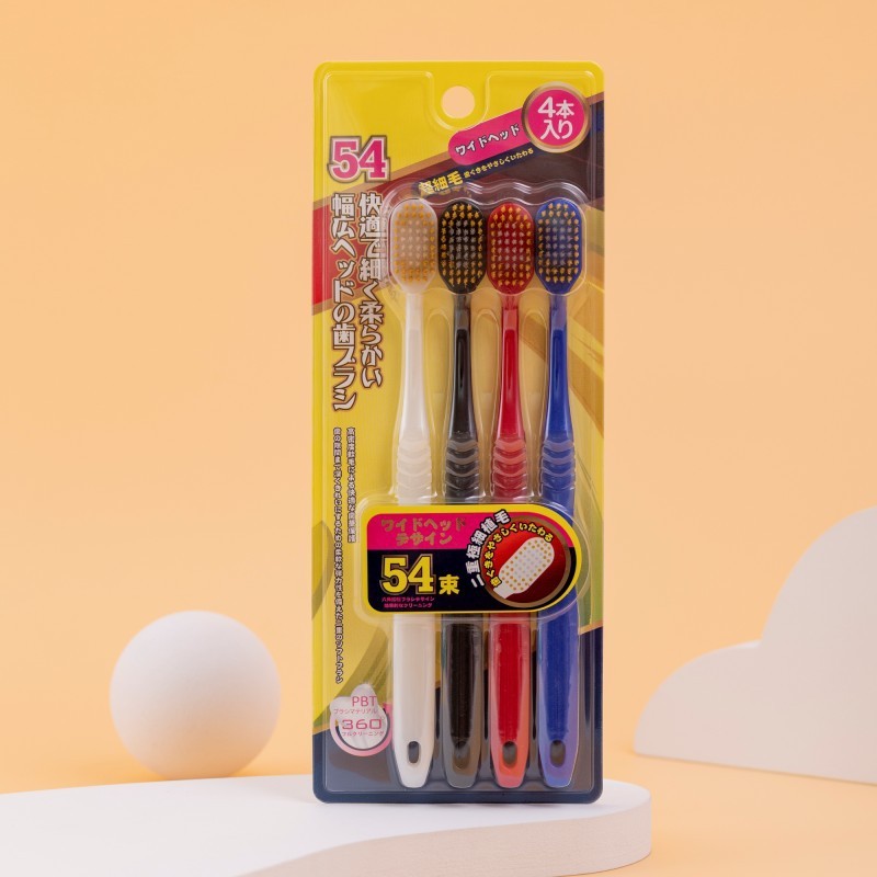 แปรงฟัน 1 แพ็ค 4 ชิ้น แปรงสีฟัน สำหรับผู้ใหญ่ ขนนุ่ม แปรงได้ลึกถึงซอกฟัน
