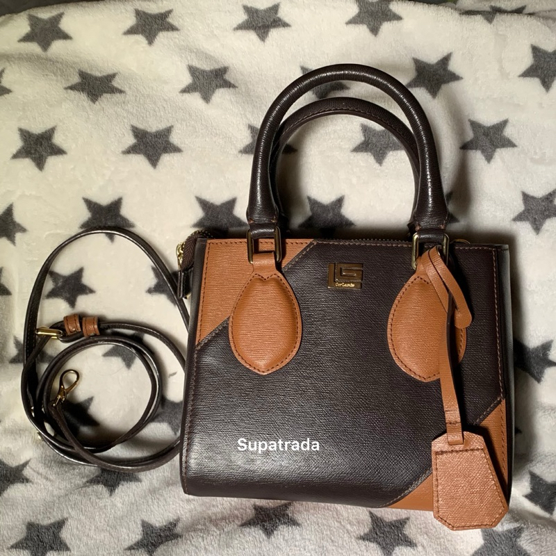 กระเป๋า guy laroche เเท้