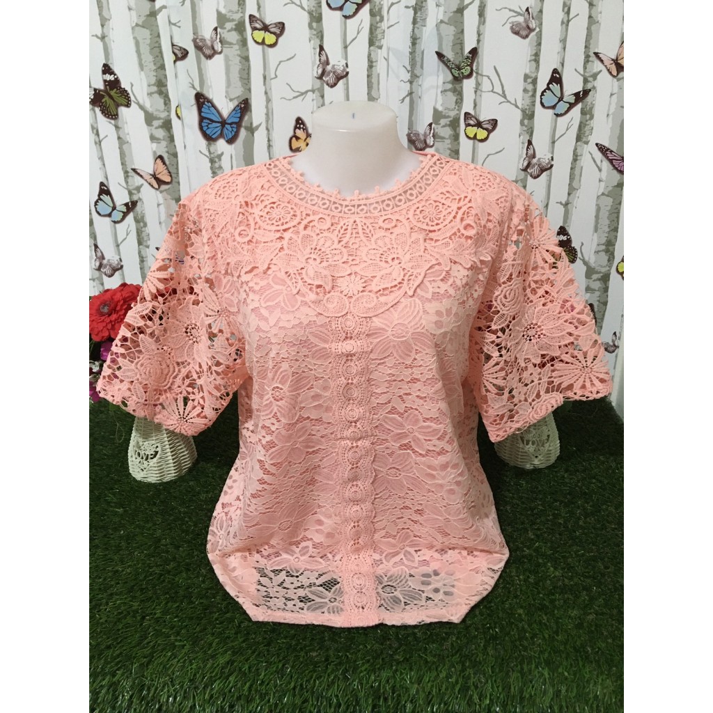 เสื้อลูกไม้ ลายดอกผ้านิ่ม เสื้อสาวอวบ แขนสามส่วน รุ่น702