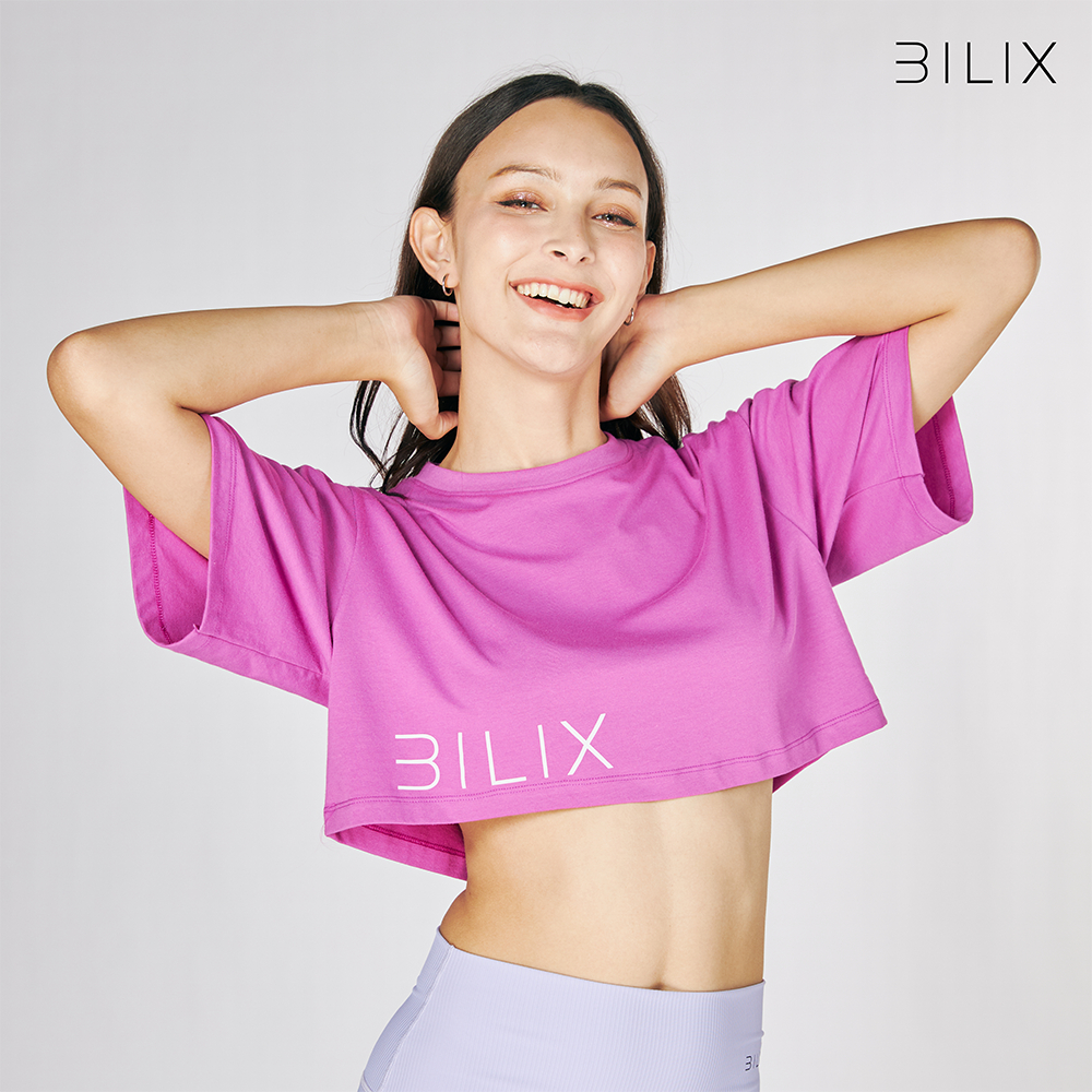 BILIX Moon Crop สีใหม่ เสื้อครอปออกกำลังกาย ทรงโอเวอร์ไซส์ ผ้านุ่ม ใส่สบาย เว้าด้านหน้า