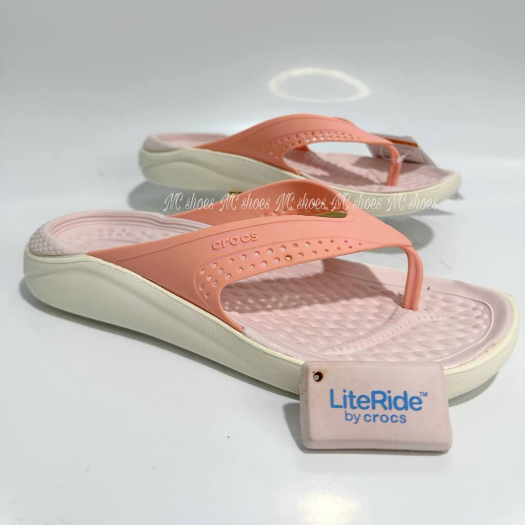 รองเท้าแตะ Crocs Liteeride flip สําหรับผู้หญิง 36….40