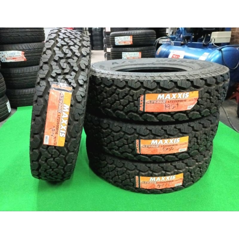 ยางใหม่ค้างปี 235/85R16 Maxxis AT980E  ผลิตปี 2021 ประกันบวม 2  ปี พร้อมจุ๊บลม 4 ตัว จัดส่งฟรีมีเก็บปลายทาง