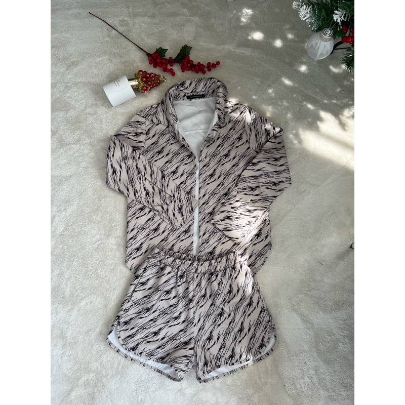 ส่งต่อloonnystoreชุดset