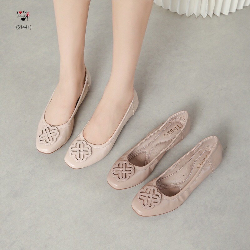 รองเท้าคัชชูส่นเตี้ยนุ่มสบาย61441