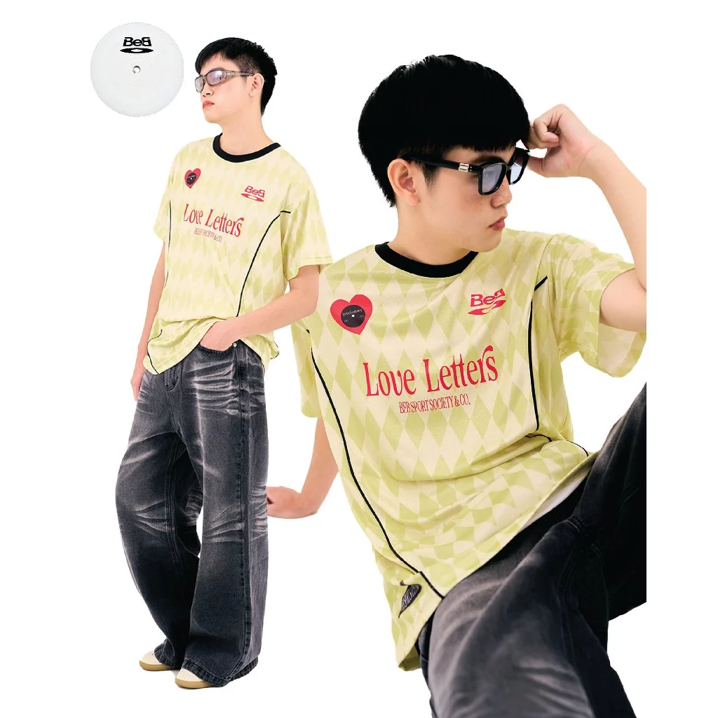 BEB CLUB LOVE LETTERS CURVE JERSEY เสื้อกีฬาสีเหลือง