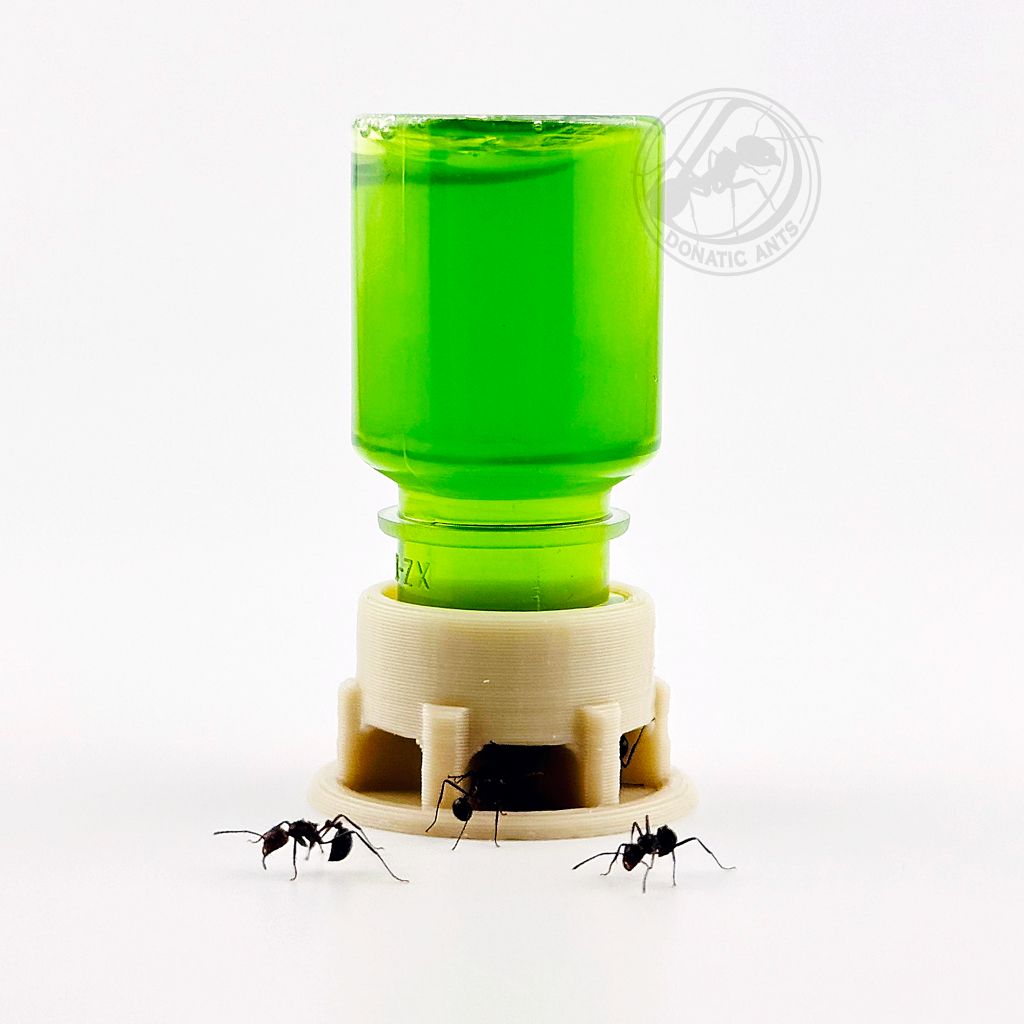 ขวดให้น้ำมด พลาสติก สำหรับมดที่มีขนาดกลางขึ้นไป ความจุ 1-10 ml - Donatic Ants