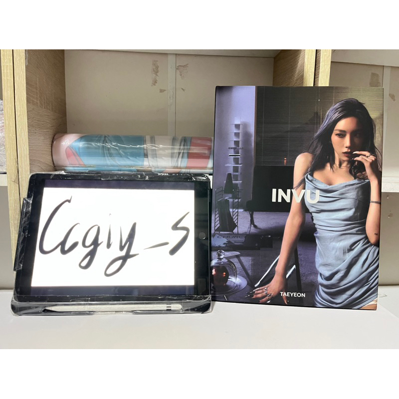 Taeyeon 3rd Album invu [Envy Ver.]