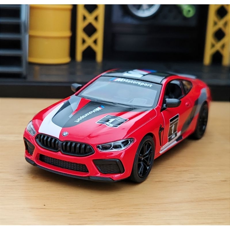 โมเดลรถ BMW M8 Competition Coupe Livery Edition Scale 1:38 โมเดลรถเหล็ก รถสปอร์ต ไม่มีกล่อง