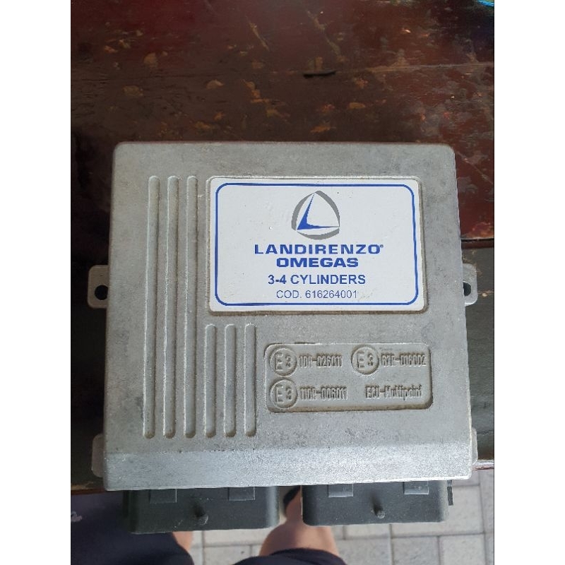 กล่องecuแก๊สพร้อมชุดสายไฟ cng โรงงาน Chev Optra1.6ของใหม่ทั้งชุด