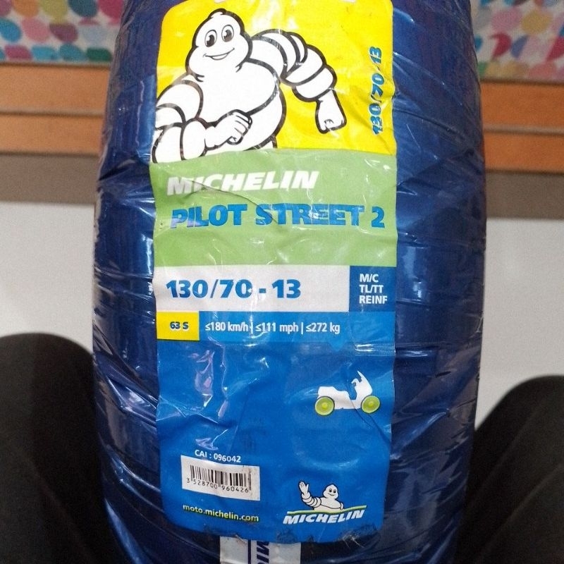 ยางนอก (MiCHELIN) PILOT STREET 2 130/70-13 รุ่น:N-MAX155/PCX-160/ADV150ล้อหลัง