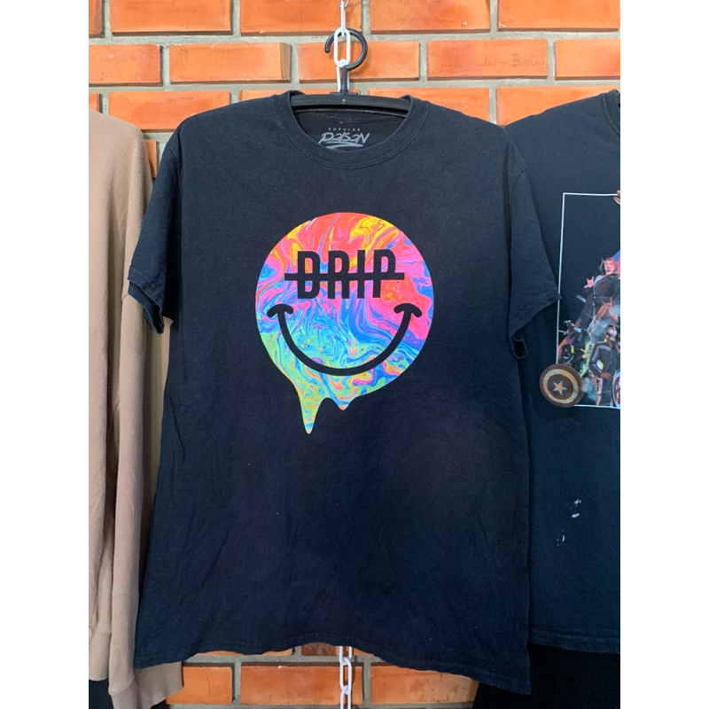 เสื้อลาย Drip ปั๊มคอ Poison