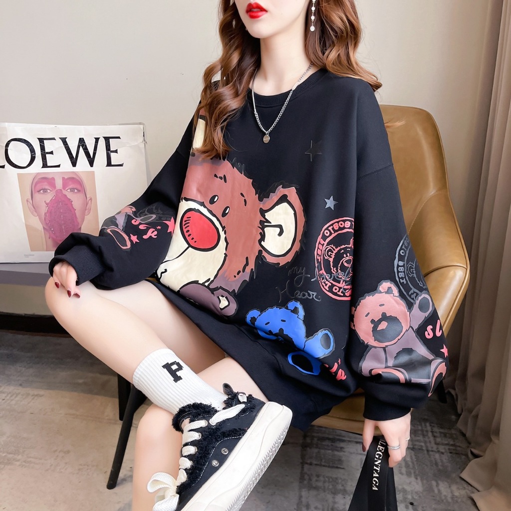เสื้อแขนยาว Oversize (อก 52-64 นิ้ว) สกรีนลายหมีตัวใหญ่ด้านหน้า ผ้าคอตตอล ผ้าไม่ยืด พร้อมส่ง B65