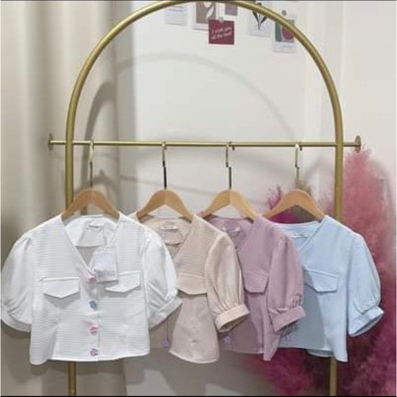 J18 เสื้อแขนตุ๊กตากระดุมดอกไม้