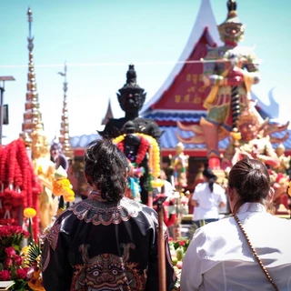 จี้ ท้าวเวสสุวรรณ กรอบเงินแท้ ทำพิธี ณ วัดบางชัน