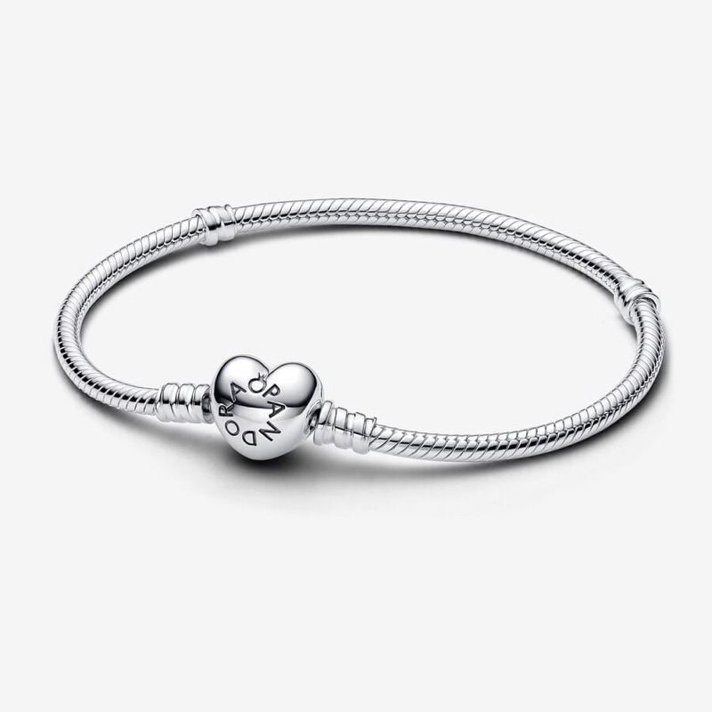 (พร้อมส่ง ของแท้ ) Pandora Classic Heart Bracelet แพนโดร่าสร้อยข้อมือหัวใจคลาสสิค ยอดนิยม