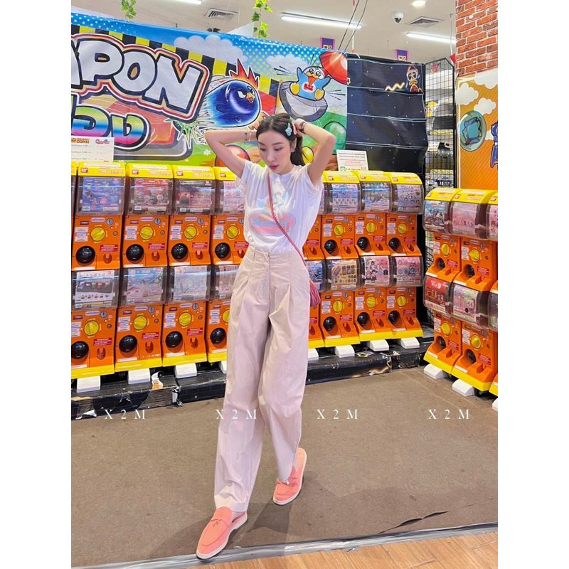 New กางเกงชองดรัม งานป้ายร้าน X2 Market Closet Size L สีครีม