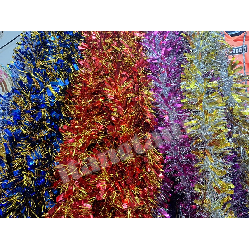 ส่งไวจาก กทม. เส้นสายรุ้งคละสีคละแบบ สำหรับ ประดับแขวนในงานปาร์ตี้ คริสต์มาส และ ปีใหม่  Christmas & Happy New Year