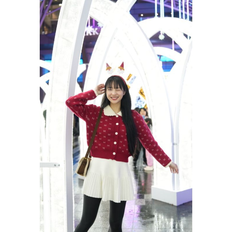 Red Apple Fashion เสื้อรุ่น Snow Cardigan