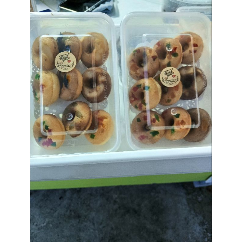 Fresh Mini Donuts box