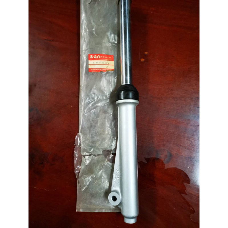 โช้คหน้า แกนโช้คหน้า พร้อมปลอกโช้คทั้งชุด RC100 ด้านซัาย แท้ๆ 51104-35400