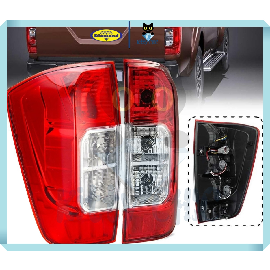 ไฟท้าย เสื้อไฟท้าย NISSAN NAVARA NP300 ปี 2014 - 2022 นิสสัน นาวาร่า นาวารา ตราเพชร ไดมอนด์ Diamond