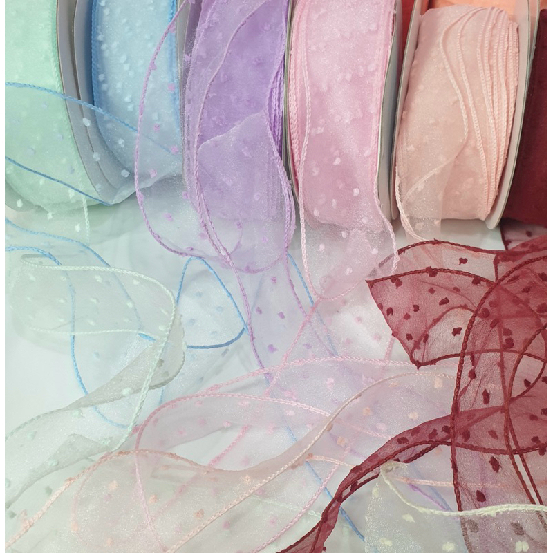 โบว์ผูกผมผ้าโปร่งลายจุดปุย กว้าง 5 ซม. มี 7 สีให้เลือก ราคาต่อเมตร กดเพิ่มได้