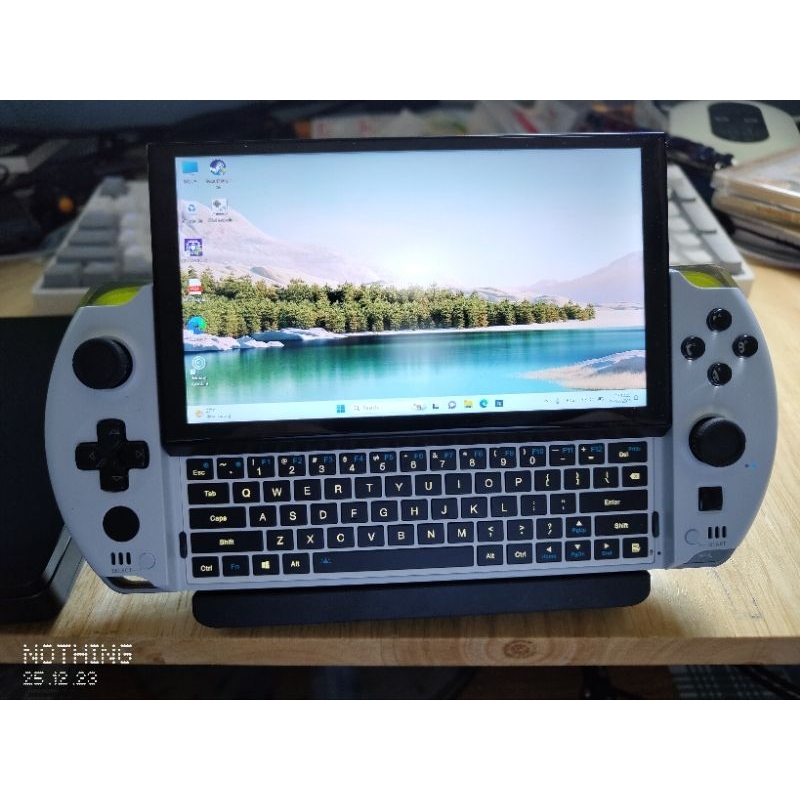 GPD Win 4 6800u 16/1TB + dock