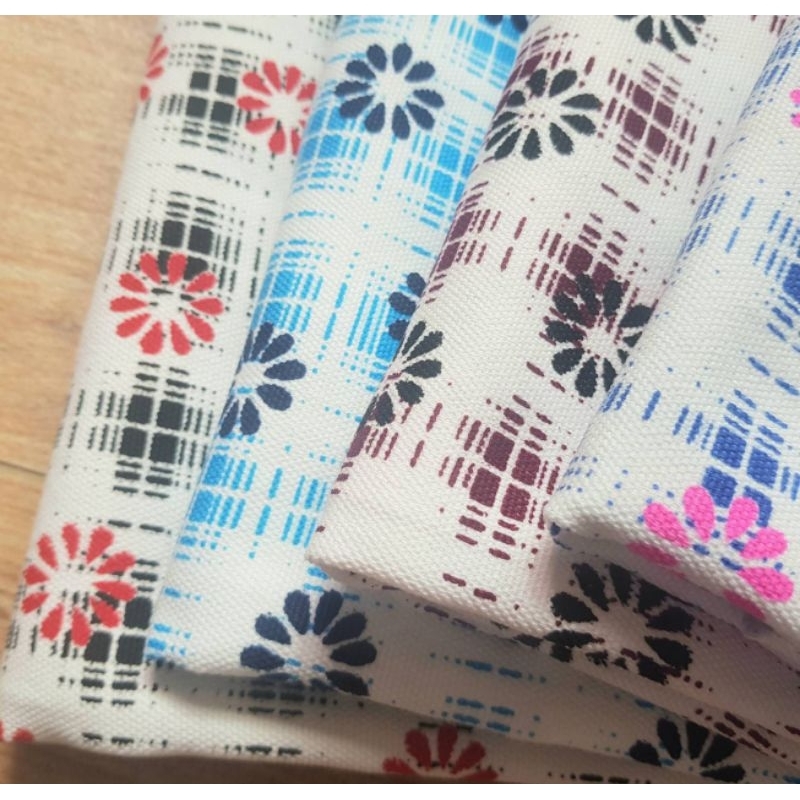 ผ้าแคนวาสแท้ 14ออน เนื้อละเอียด เกรดA  พิมพ์ลายดอกไม้ (90*110เซน)