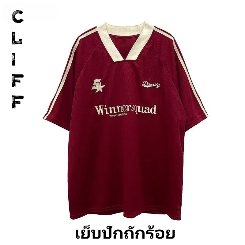 CLIFF -COD✅เย็บปักถักร้อย เสื้อยืดแขนสั้นคอวีสไตล์ High Street สไตล์อเมริกัน เสื้อคู่ลำลองทรงหลวมพิมพ์ลายย้อนยุค