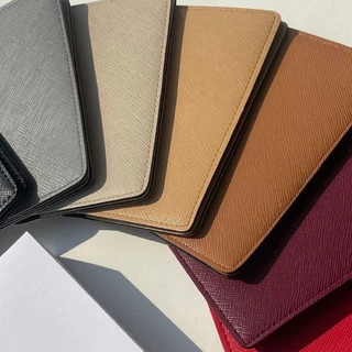 𝐏𝐀𝐒𝐒𝐏𝐎𝐑𝐓 𝐂𝐀𝐒𝐄 𝐏𝐔 [มีบริการ SCREEN ชื่อ] เคสพาสปอร์ตแบบหนัง พร้อมช่องใส่บัตร **มีบริการสั่งปั๊มโลโก้ ขั้นต่ำ 100 ชิ้น