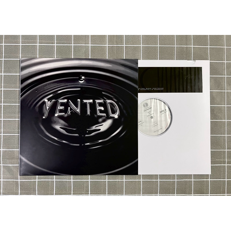 (พร้อมส่ง) Yented vinyl - test pressing