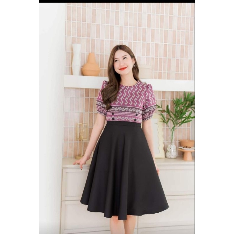 ส่งต่อเดรสผ้าไทย Gallery closet size S