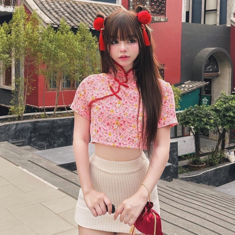 Petite♡︎ Botun crop เสื้อครอปคอจีนใส่รับอั่งเปาตรุษจีน เสื้อกี่เพ้า เสื้ออาหมวยลายดอกโบตั๋น น่ารัก ราคา ถูกที่สุด ดีลบีเคเค แกลเลอรีภาพที่ 9