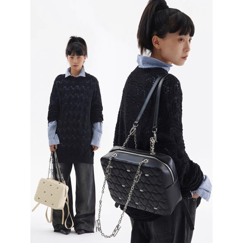 Crying Center กระเป๋าเป้าะพายหลัง/สะพายข้าง iPads Bag