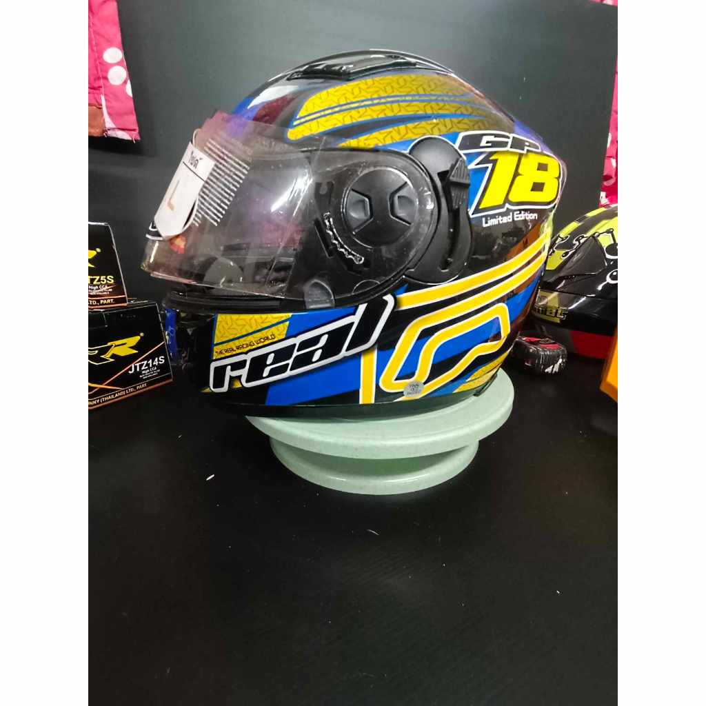 หมวกกันน็อค REAL GP 18 Limited Edition  น้ำเงิน ดำ  รหัส M21 ลดล้างสต็อค (ไม่มีถุงคลุมหมวก และกล่อง)