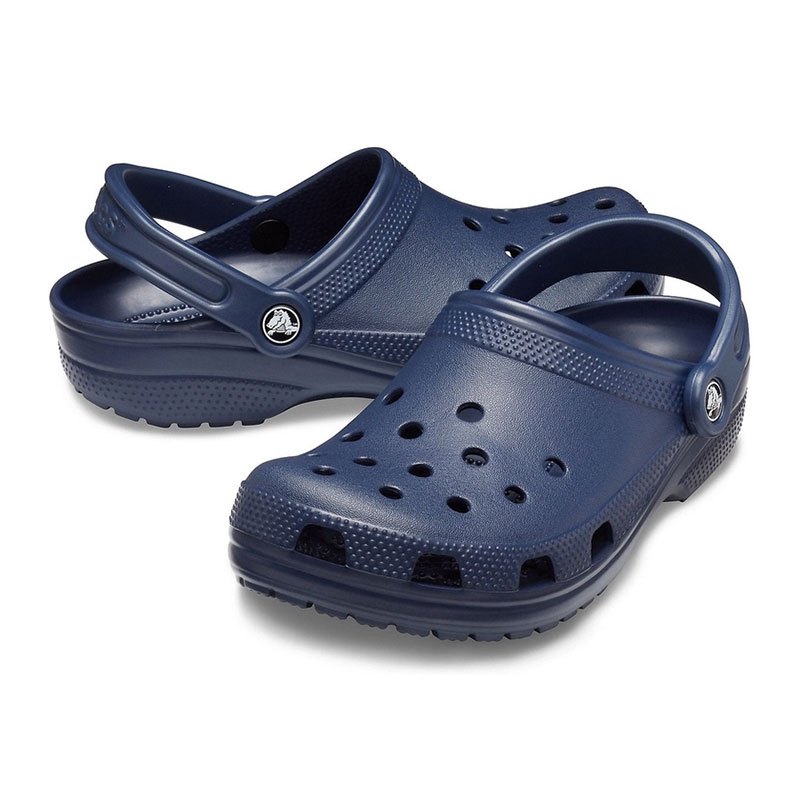 「จัดส่งในกรุงเทพฯ」Crocs CLASSIC CLOG รองเท้าแตะ หัวโต รองเท้าไปทะเล เหมาะกับเดินชายหาด สไตล์คลาสสิก สําหรับผู้ชาย และผู้