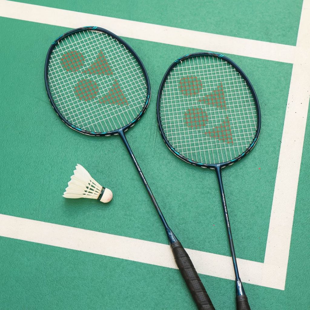 ไม้แบดมินตัน YONEX รุ่น NANOFLARE 800 (PRO | TOUR | GAME | PLAY) เพิ่มประสิทธิภาพขึ้นด้วย ENHANCED SONIC FLARE SYSTEM