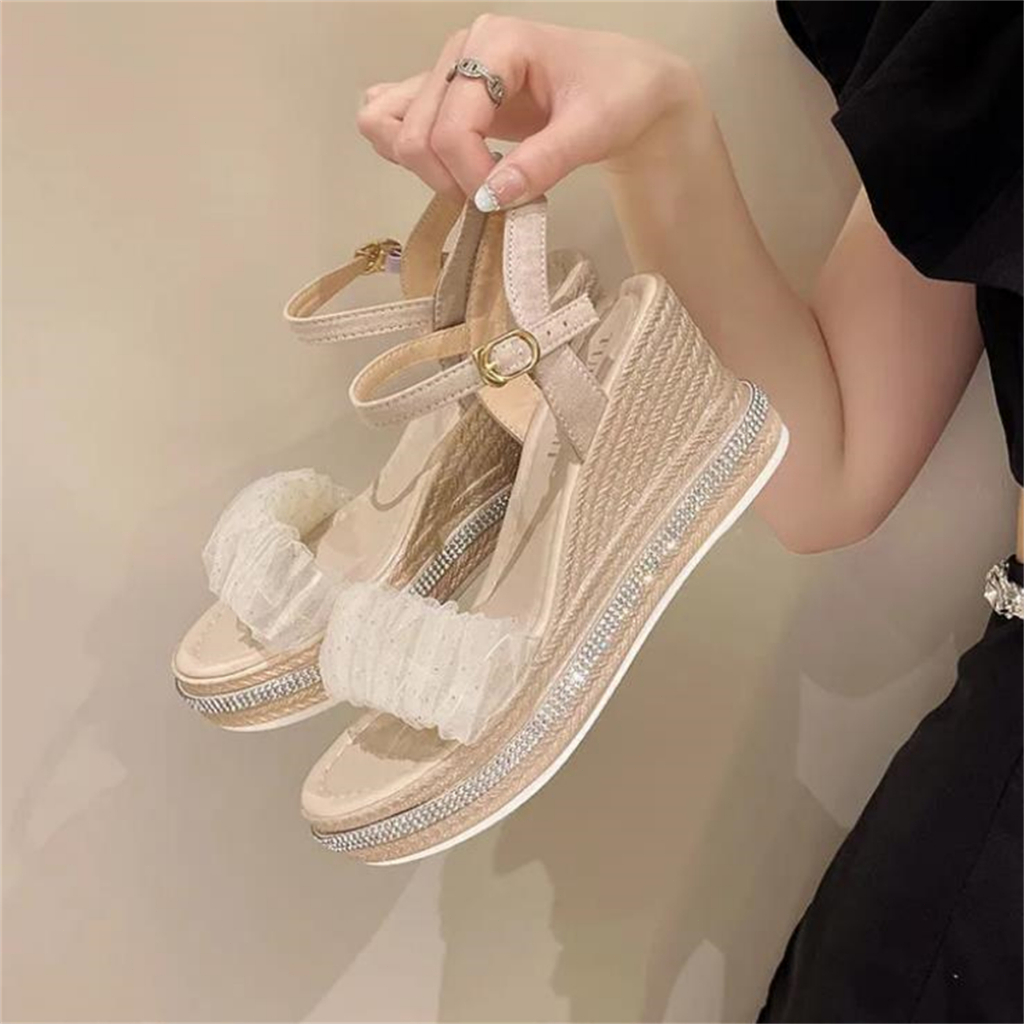 พร้อมส่งจากไทย รุ่น A61 รองเท้าส้นสูงผู้หญิง รองเท้าแพลตฟอร์ม สานๆ สไตล์นางฟ้า,สูง2.75 นิ้ว. Size 36-41