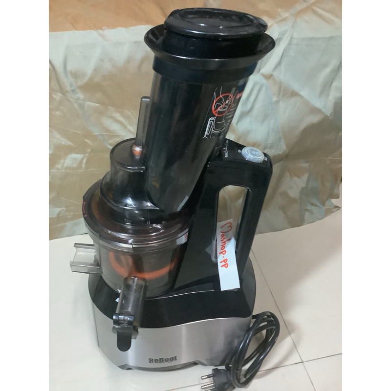 เครื่องสกัดเย็นน้ำผักผลไม้ มือสอง ReBoot Mater pro,ReBoot Master 6000 Juicer เครื่องสกัดน้ำผักผลไม้ 