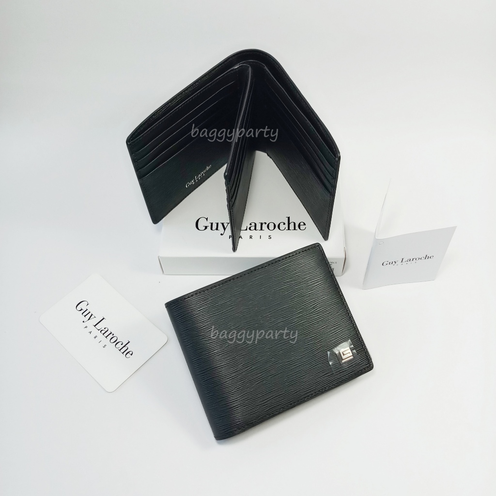 Guy Laroche กระเป๋าสตางค์ผู้ชายใบสั้น สีดำ มีลิ้นกลาง หนังลายเส้น หนังแท้100%