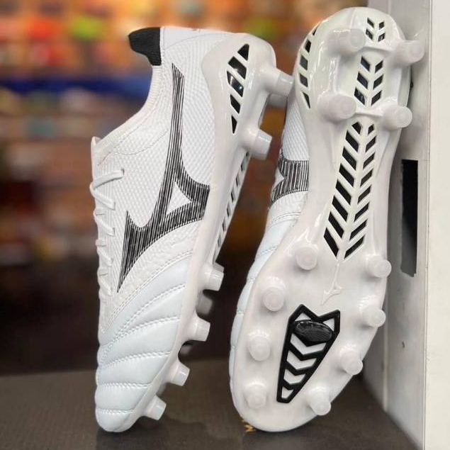 รองเท้า สตั๊ด ฟุตบอล มิซูโน่ Mizuno MORELIA NEO III BETA JAPAN มีปลายทาง ใส่ไม่ได้เปลี่ยนได้ แถมดันท